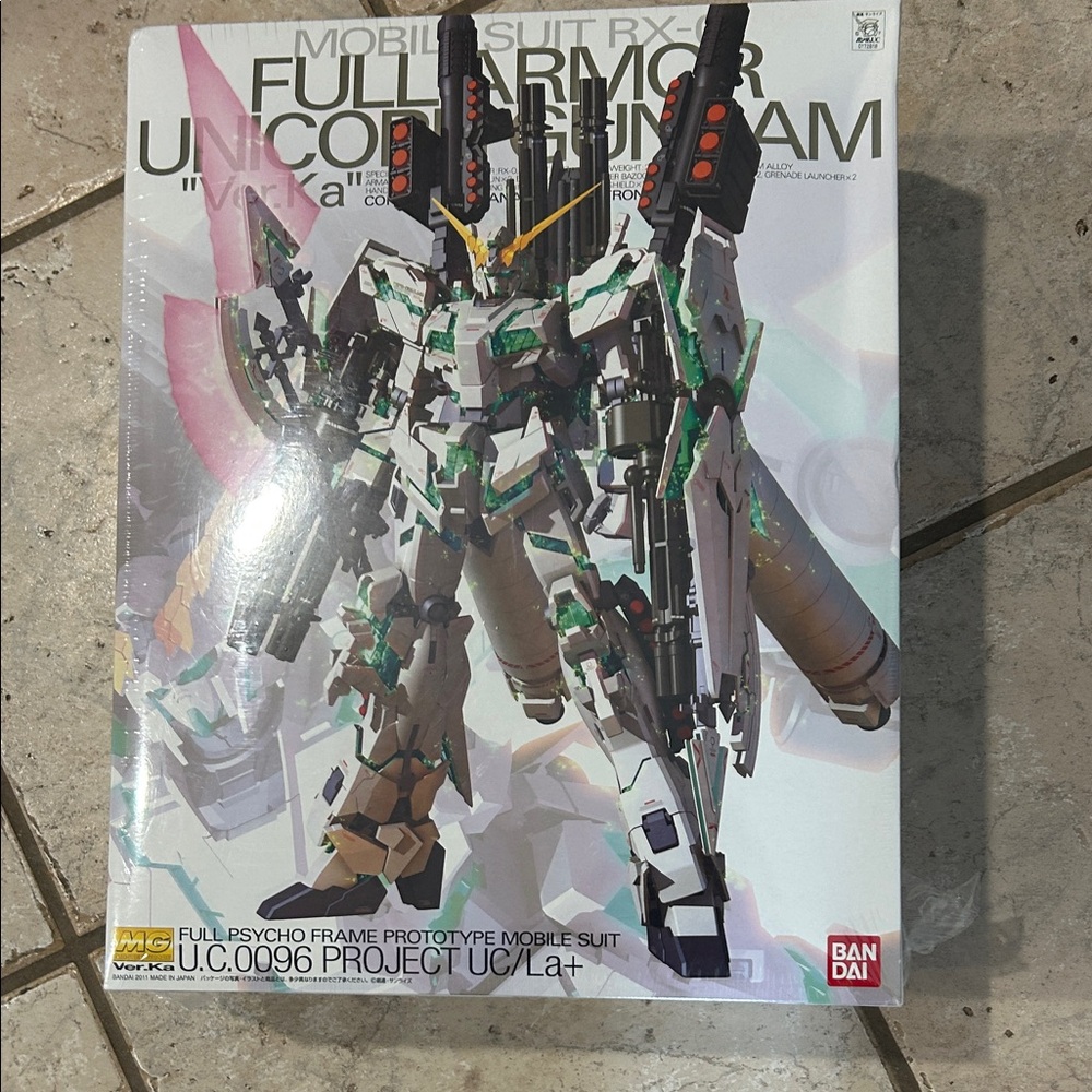 MG Full Armor Unicorn Gundam Ver. Ka Building Kit - White & Green